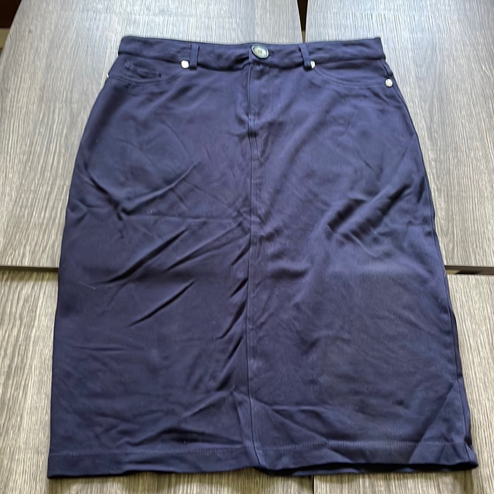 Navy pencil skirt